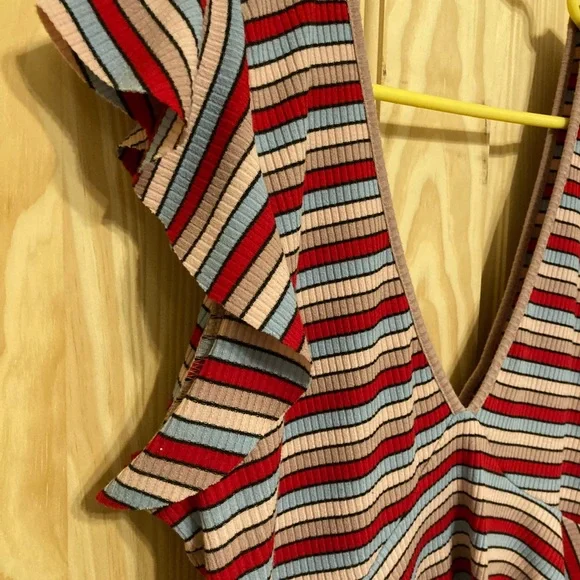 Wild Fable crop top - Picture 3 of 6